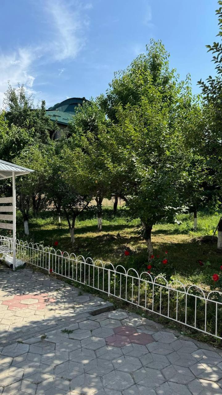Bed and Breakfast Дом 14 Osz Zewnętrze zdjęcie